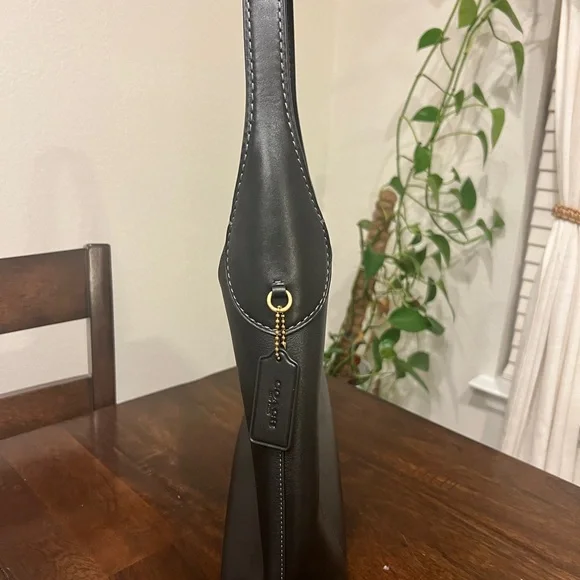 Coach Brooklyn 28 Black Leather Shoulder Bag - Picture 3 of 8